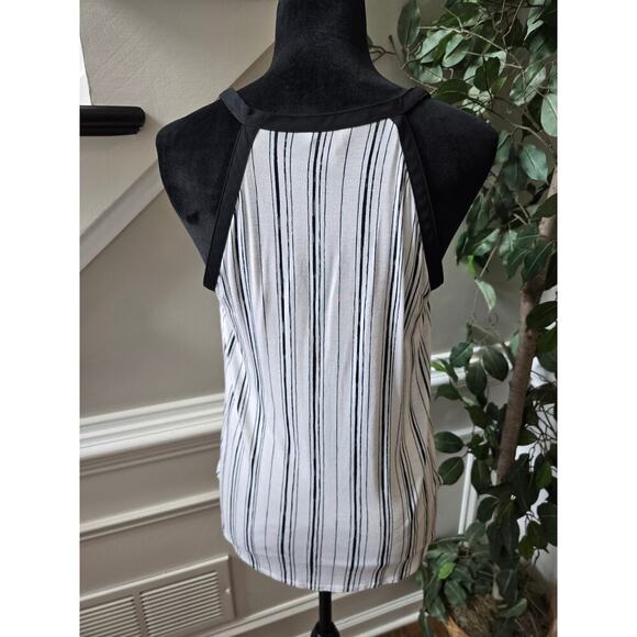 Candie's Blouse Top Women M White Black Striped Rayon Stretch V Neck Sleeveless - Picture 4 of 11